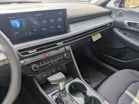 New 2026 Hyundai Sonata SE FWD image 13