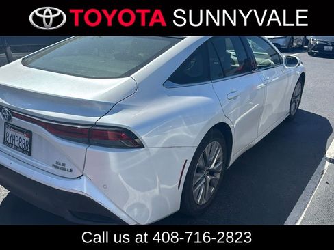 Used 2021 Toyota Mirai XLE w/ Advanced Technology Package image 2