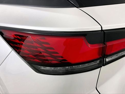 Used 2024 Lexus RX 350 Premium image 27