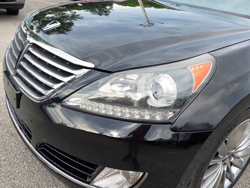 Used 2015 Hyundai Equus Signature RWD image 24