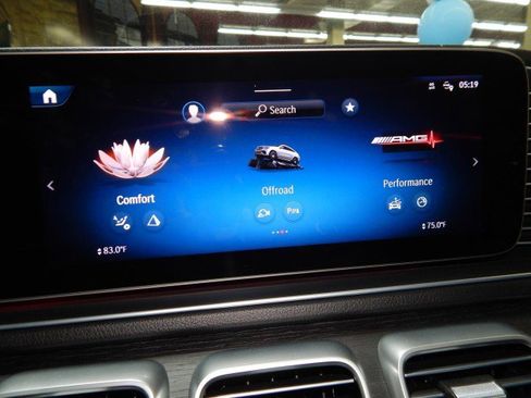 Used 2024 Mercedes-Benz GLE 53 AMG 4MATIC Coupe image 29