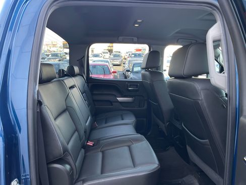 Used 2017 Chevrolet Silverado 2500 LTZ w/ LTZ Plus Package image 31