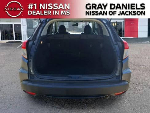 Used 2022 Honda HR-V EX image 8