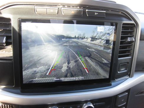 Used 2022 Ford F150 XLT w/ Equipment Group 302A High image 15