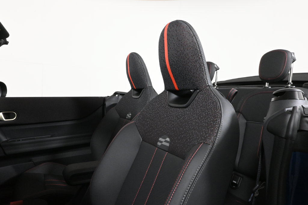 Used 2026 MINI Cooper S FWD image 24