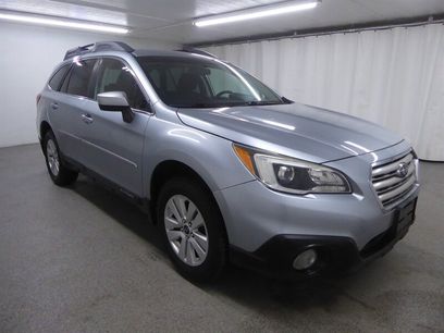 Used 2017 Subaru Outback 2.5i Premium