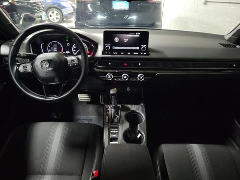 Used 2024 Honda Civic Sport image 11