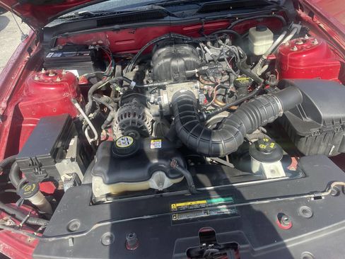 Used 2007 Ford Mustang Premium image 14