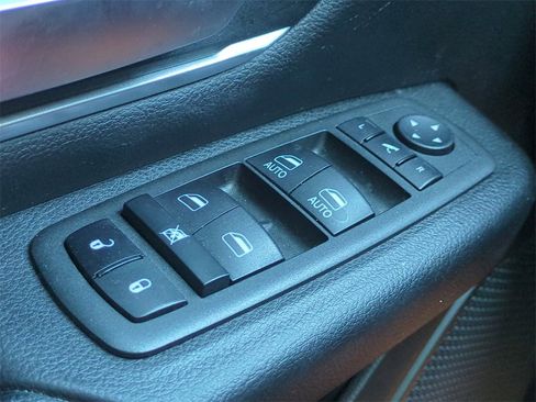 Used 2022 RAM 1500 Big Horn image 24