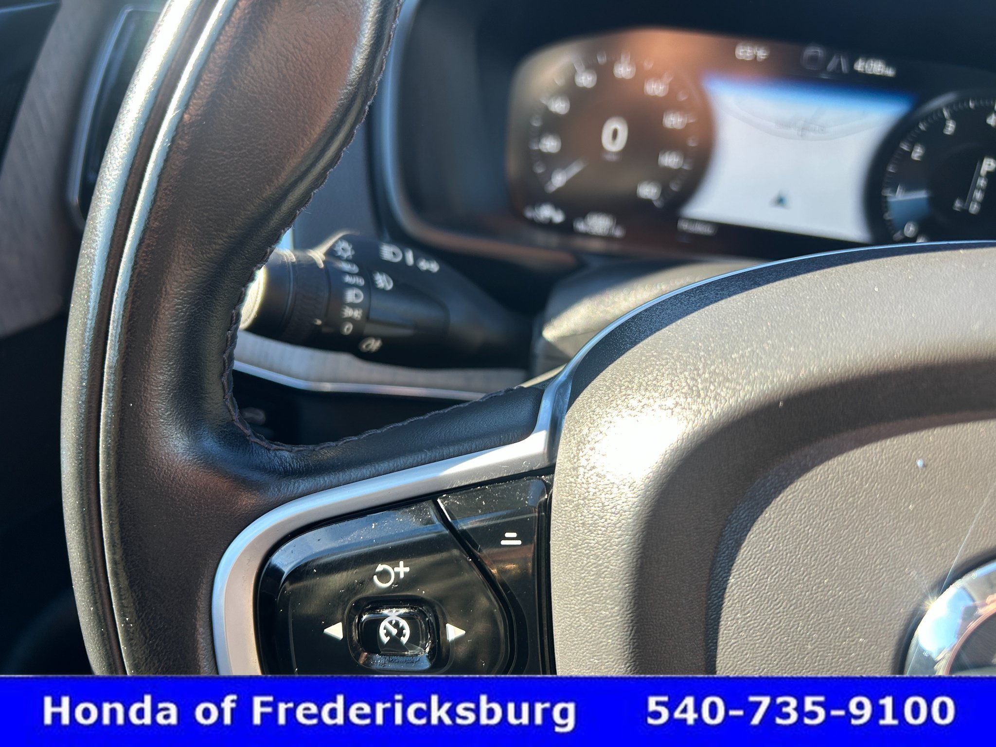 Used 2020 Volvo XC90 T6 Inscription w/ Protection Package Premier AWD/4WD image 18