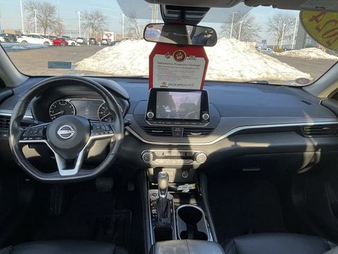 Certified 2024 Nissan Altima 2.5 SR image 12