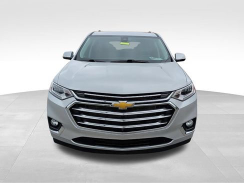 Used 2020 Chevrolet Traverse High Country FWD image 2