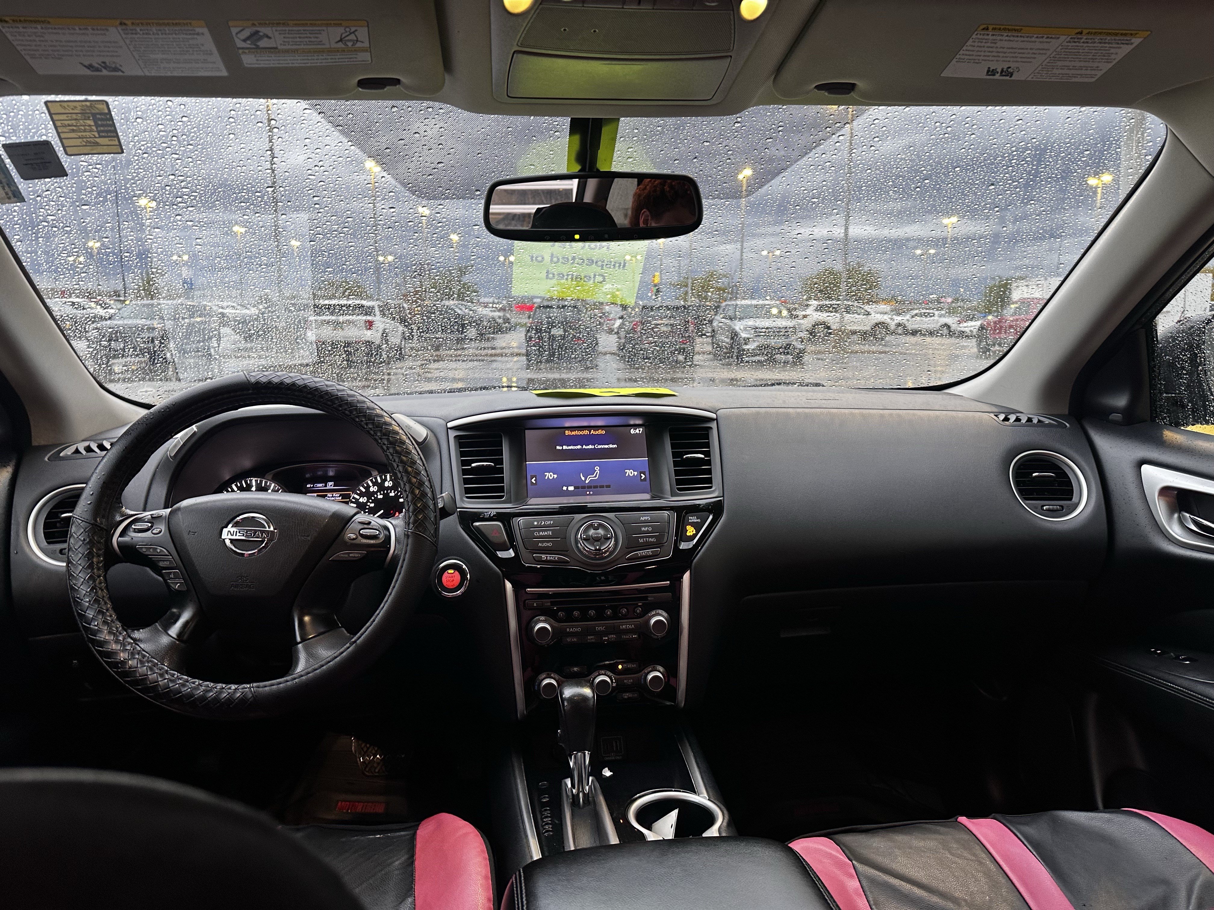 Used 2020 Nissan Pathfinder SV AWD/4WD image 6