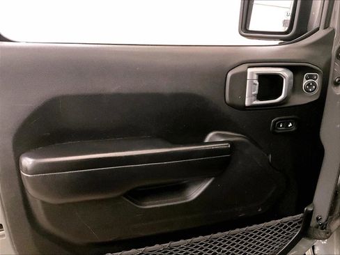 Used 2021 Jeep Gladiator Mojave image 22