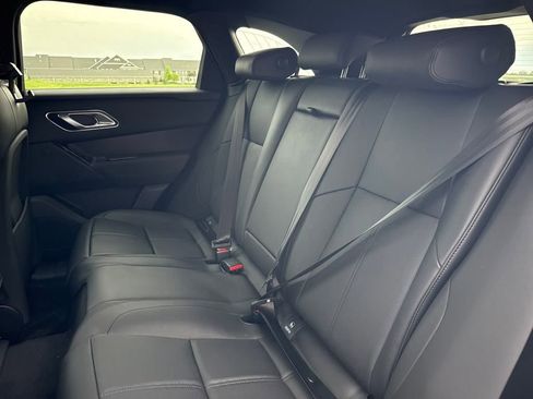 New 2026 Land Rover Range Rover Velar Dynamic SE image 14