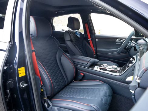 New 2026 Genesis GV80 3.5T e-SC image 25