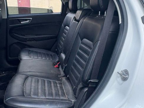 Used 2022 Ford Edge SEL AWD/4WD image 11