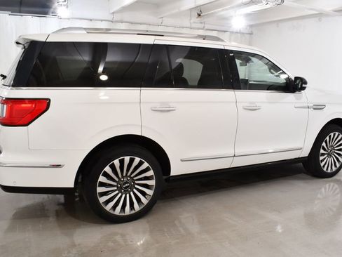 Used 2020 Lincoln Navigator Reserve w/ Luxury Package AWD/4WD image 11