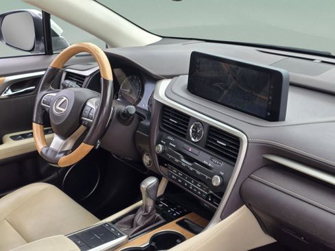 Certified 2020 Lexus RX 350L FWD w/ Premium Package image 30