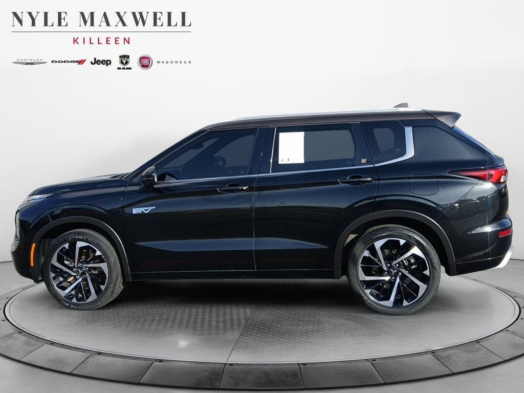 Used 2023 Mitsubishi Outlander SEL 40th Anniversary AWD/4WD image 13