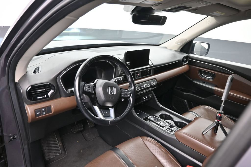 Used 2024 Honda Pilot Elite image 13