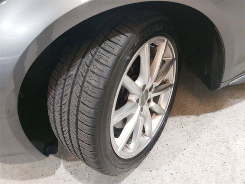 Used 2015 Audi A4 2.0T Premium Plus w/ Technology Package image 32