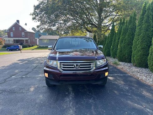 Used 2014 Honda Ridgeline RTS image 2