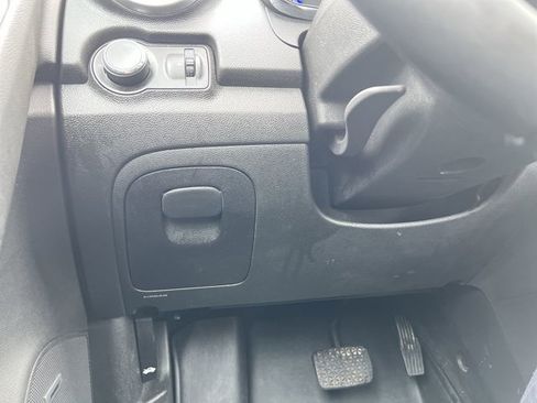 Used 2016 Chevrolet Trax LT w/ LT Sun and Sound Package FWD image 18