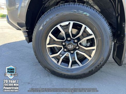 Used 2023 Toyota Tacoma TRD Sport w/ Technology Package RWD image 33