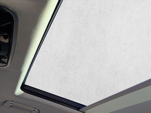 Used 2019 Land Rover Range Rover HSE image 14