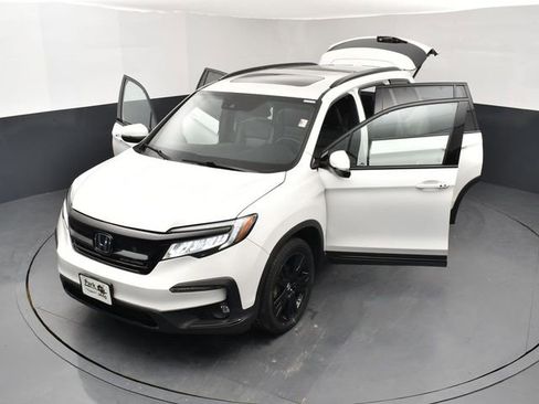 Used 2021 Honda Pilot Black Edition image 27