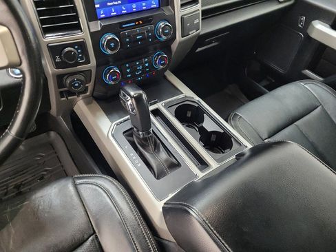 Used 2020 Ford F150 Lariat AWD/4WD image 26