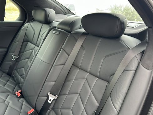 New 2026 BMW 740i image 16