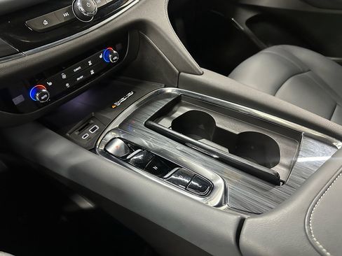 Certified 2023 Buick Enclave Essence w/ Sport Touring Edition image 33