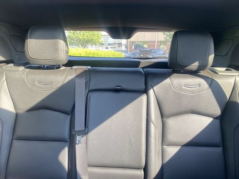 Used 2022 Cadillac XT4 Sport w/ Enhanced Visibility Package AWD/4WD image 29