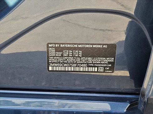 Certified 2025 BMW 330i Sedan image 24