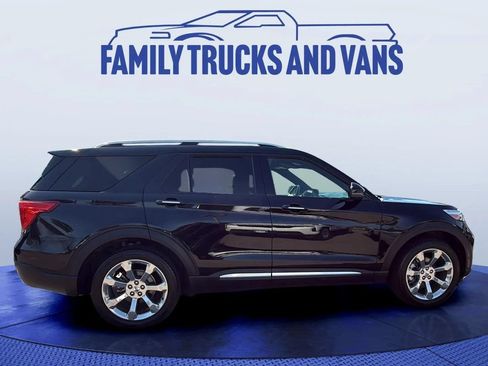 Used 2020 Ford Explorer Platinum w/ Premium Technology Package AWD/4WD image 6