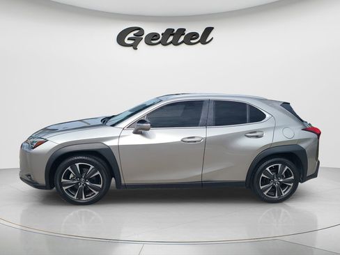 Used 2019 Lexus UX 200 w/ Accessory Package 2 FWD image 8