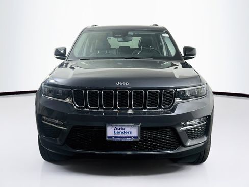 Used 2022 Jeep Grand Cherokee Limited AWD/4WD image 2