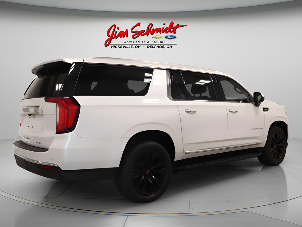Used 2023 GMC Yukon XL SLT AWD/4WD image 6