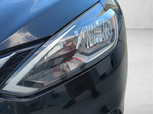 Used 2019 Nissan Sentra SV w/ Special Edition Package FWD image 9