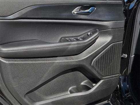 New 2025 Jeep Grand Cherokee L Laredo w/ Luxury Tech Group I image 19