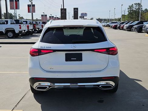 Used 2024 Mercedes-Benz GLC 300 GLC 300 image 9