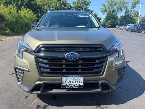 Used 2023 Subaru Ascent Onyx Edition AWD/4WD image 2