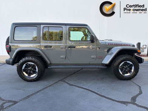 Used 2022 Jeep Wrangler Unlimited Rubicon w/ LED Lighting Group AWD/4WD image 12