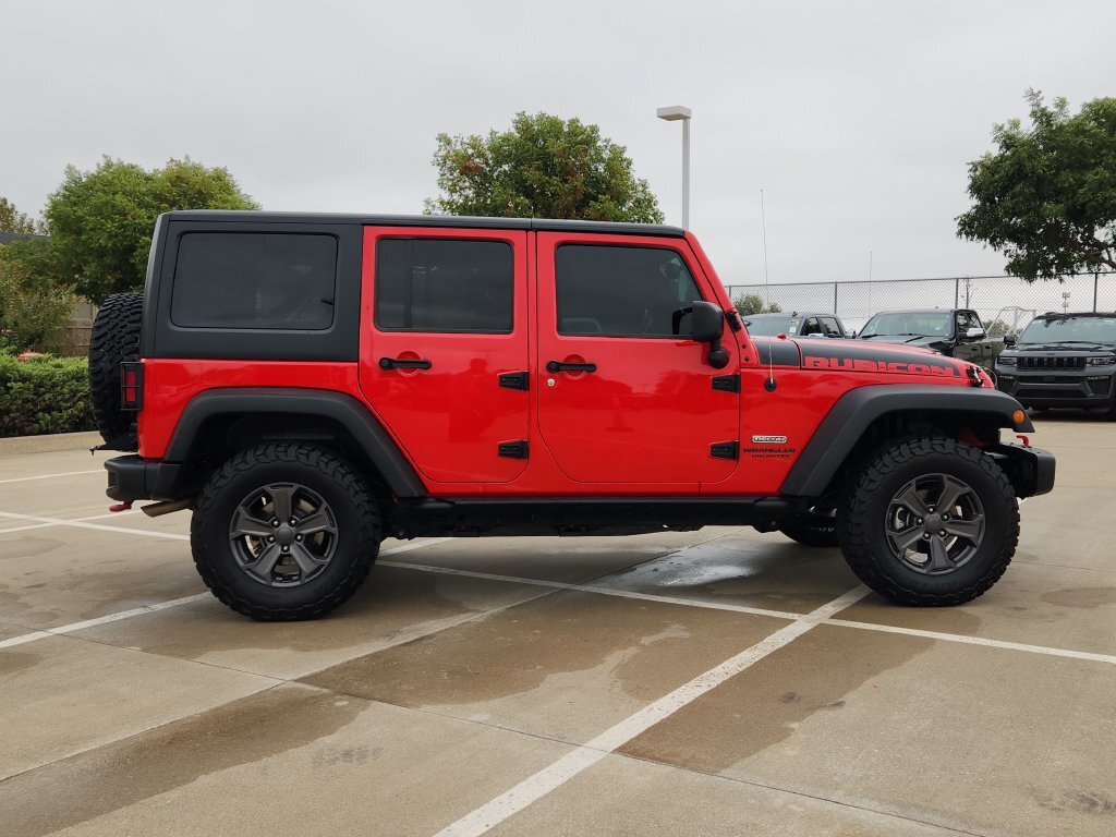 Used 2017 Jeep Wrangler Unlimited Rubicon AWD/4WD image 4