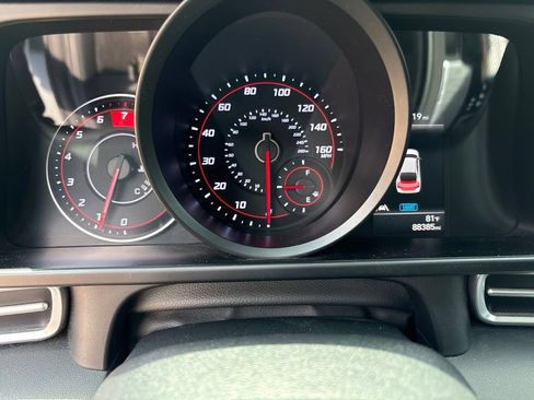 Used 2022 Hyundai Elantra SEL FWD image 12