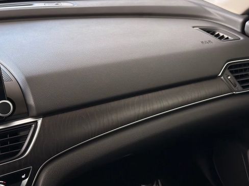 Used 2022 Honda Accord EX-L image 25