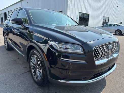 Used 2023 Lincoln Nautilus Reserve w/ Cargo Utility Package FWD image 2