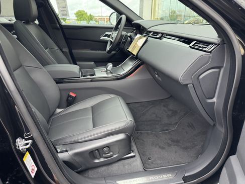 New 2026 Land Rover Range Rover Velar Dynamic SE AWD/4WD image 3